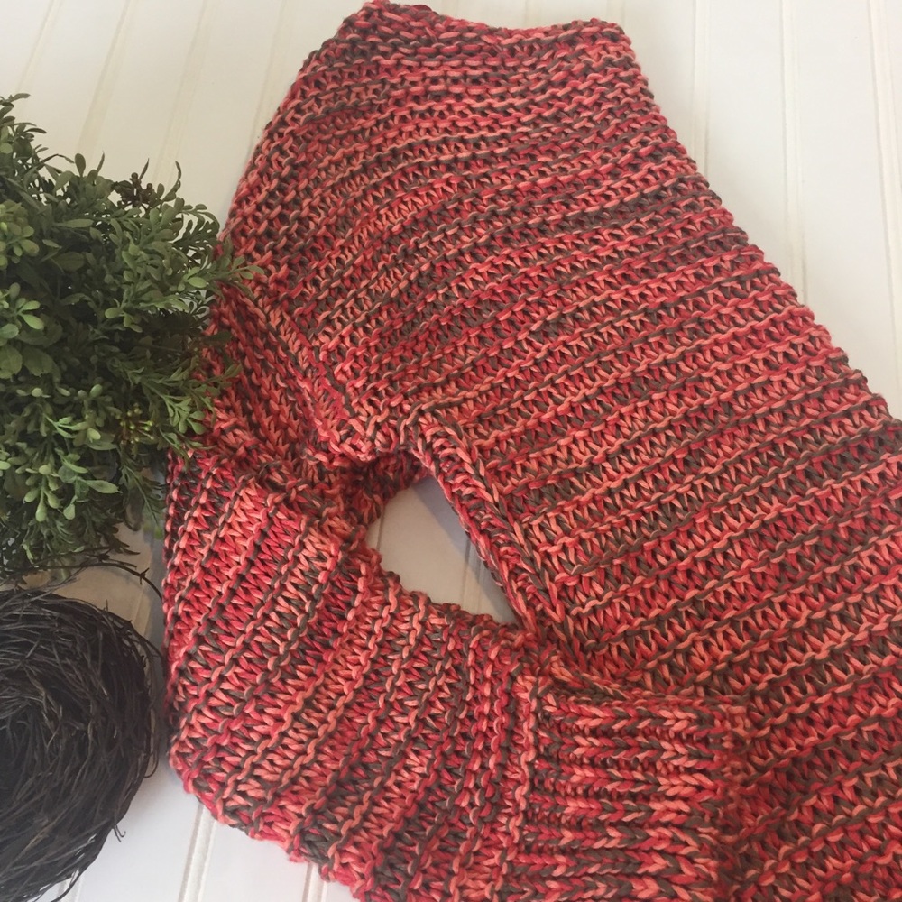 ZARA Knit Peach Green Crochet Sweater size S